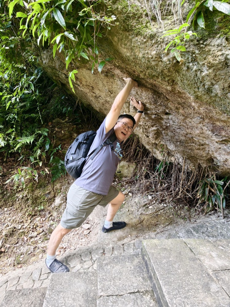 际马科技播报：奚继马提醒：别让近视焦虑，掐断孩子的成长与创新微光